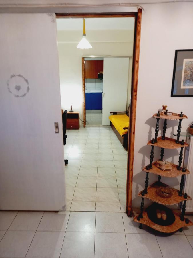 شقة كالاماتا  في Στην Αυλή Της Ράχης المظهر الخارجي الصورة